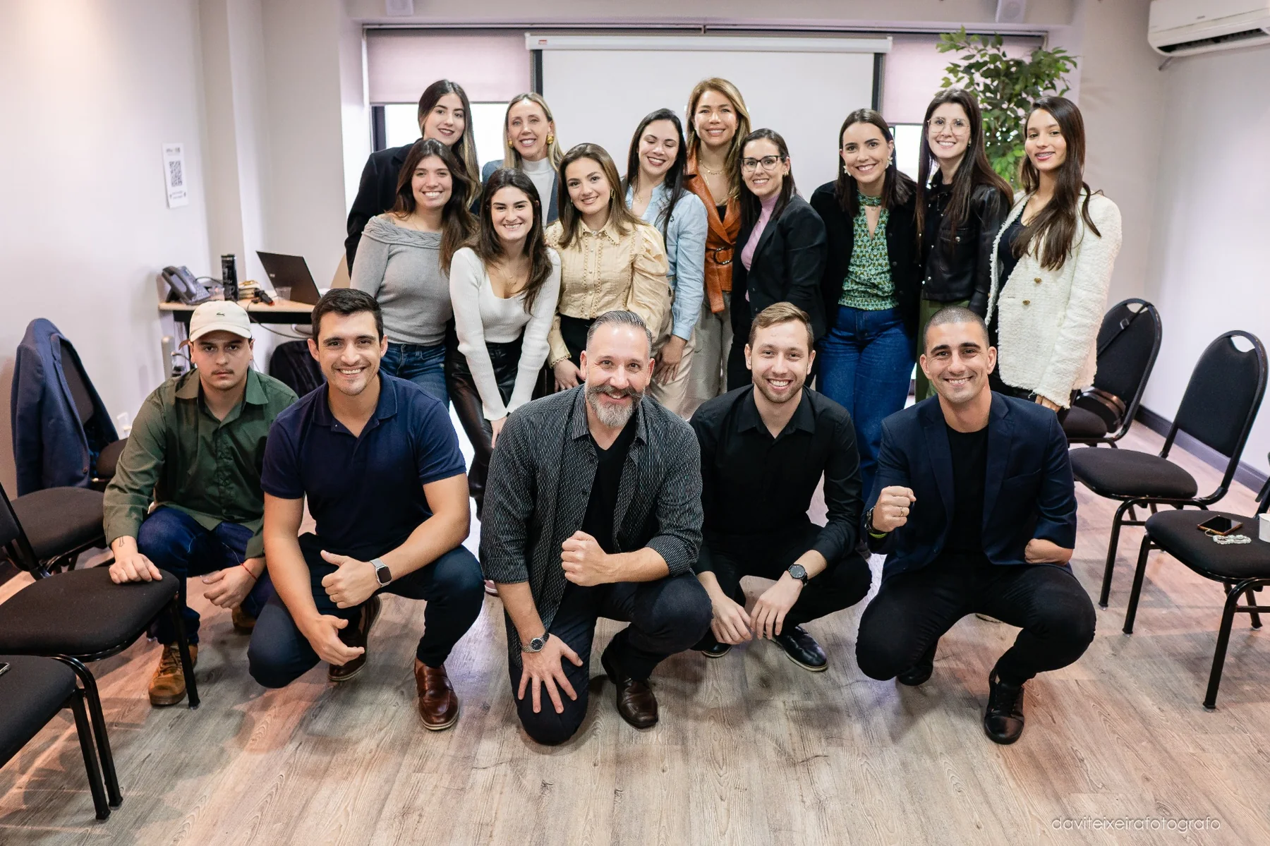 Treinamento conduzido por Mário Eichner
